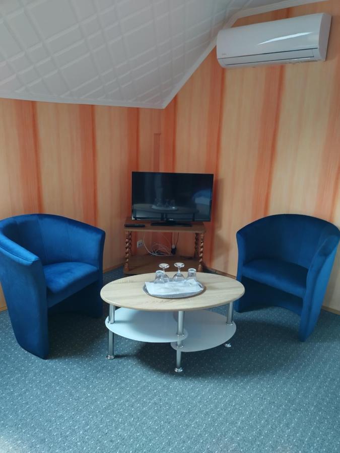דירות Badacsony Ibolya Apartman מראה חיצוני תמונה