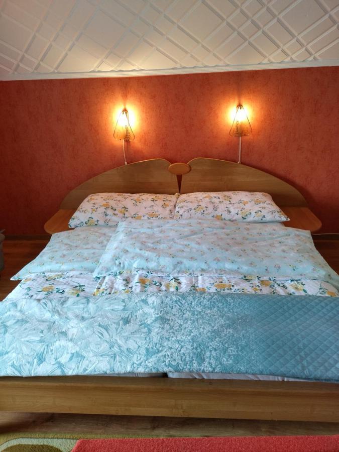 דירות Badacsony Ibolya Apartman מראה חיצוני תמונה