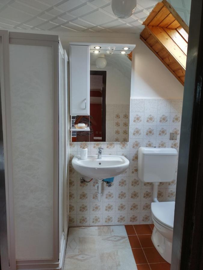 דירות Badacsony Ibolya Apartman מראה חיצוני תמונה